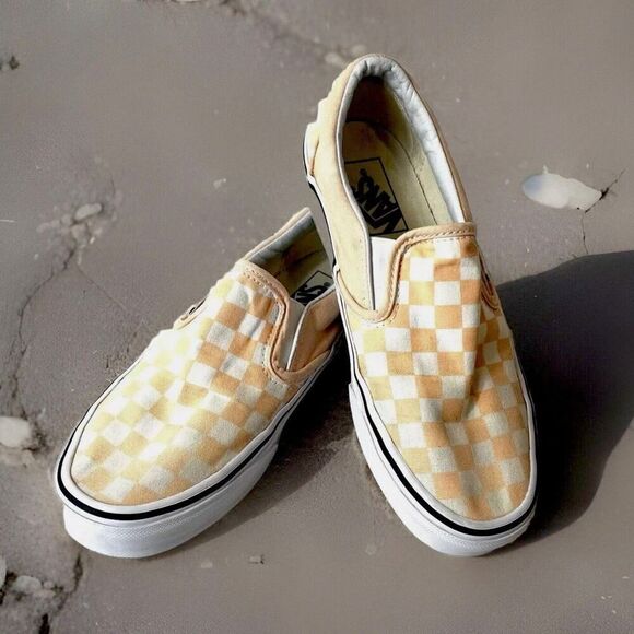 Vans Classic Slip On Skateboard Shoes Salmon Check Women's Sz 7.5 Sneaker Mens 6 - Picture 1 of 11